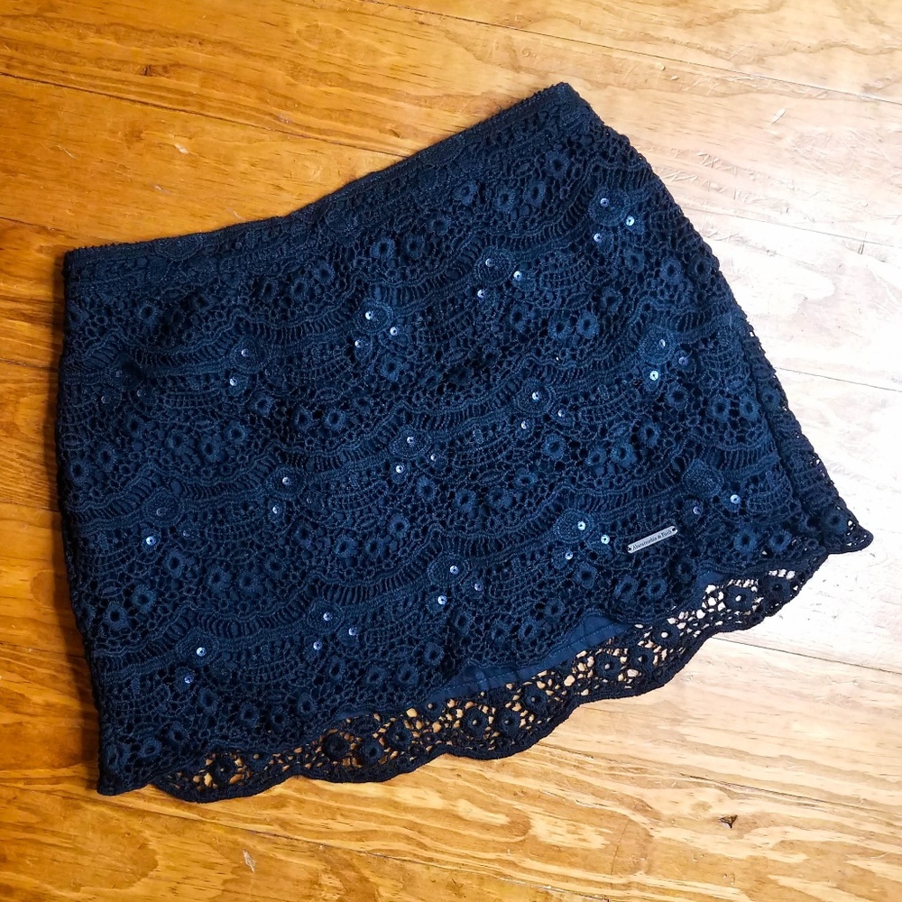 Super Cute Abercrombie and Fitch Skirt